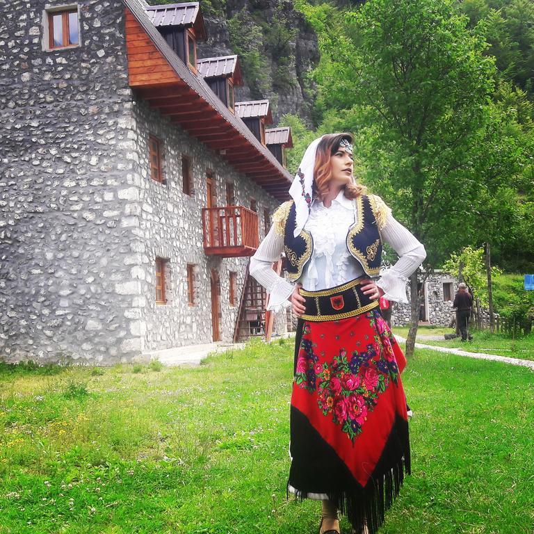 Отель Bujtina Berishta Тети Экстерьер фото