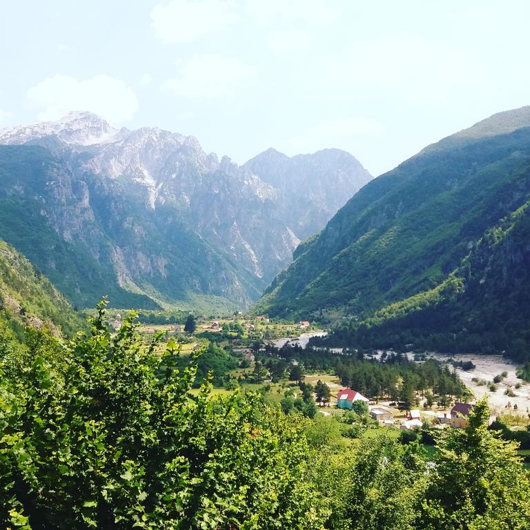 Отель Bujtina Berishta Тети Экстерьер фото
